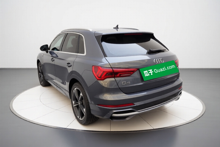 奥迪Q3 2022款 35 TFSI 时尚动感型车身外观5