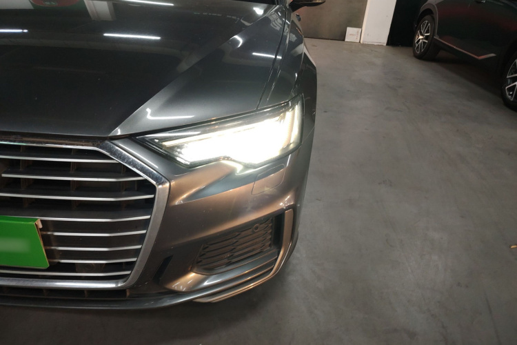 奥迪A6L 2020款 45 TFSI 臻选动感型局部细节36
