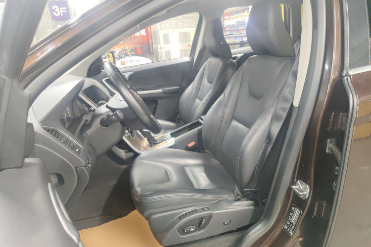 沃尔沃XC60 2017款 T5 智进升级版局部细节19