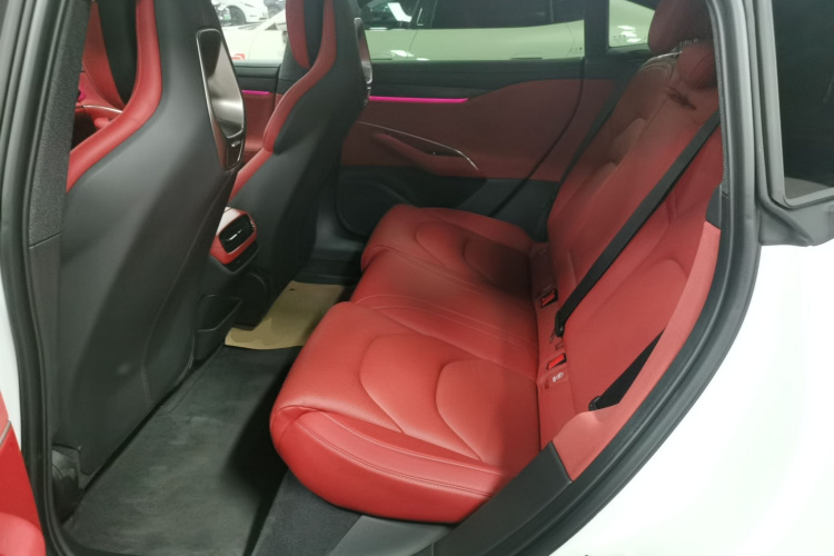 小米汽车 小米SU7 2024款 后驱超长续航高阶智驾Pro版中控内饰21