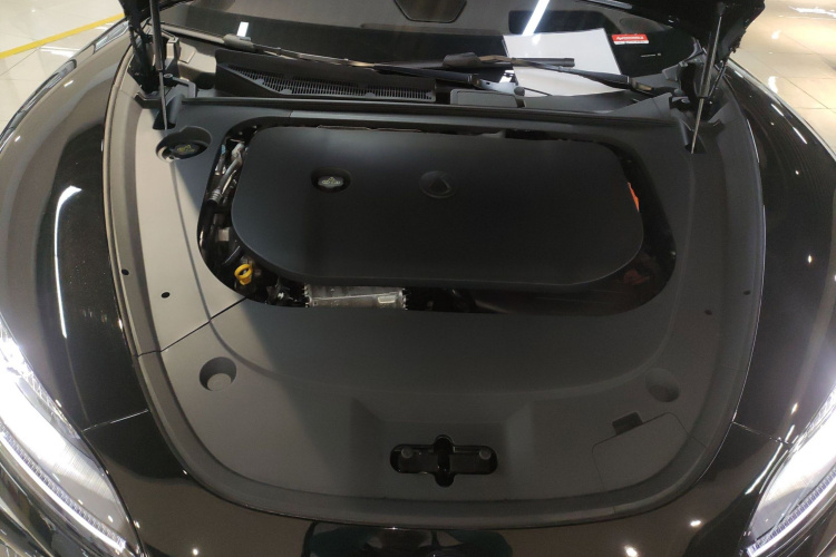 腾势Z9 2024款 1100km 四驱Max版机舱底盘24