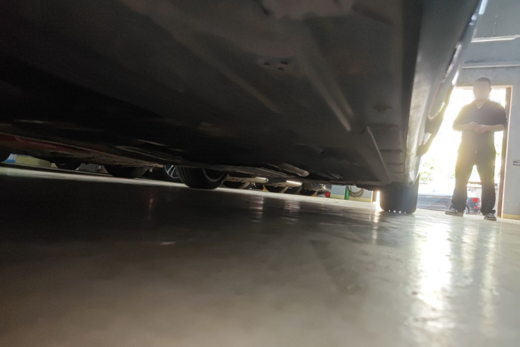 宝马3系 2022款 325Li M运动套装局部细节9001