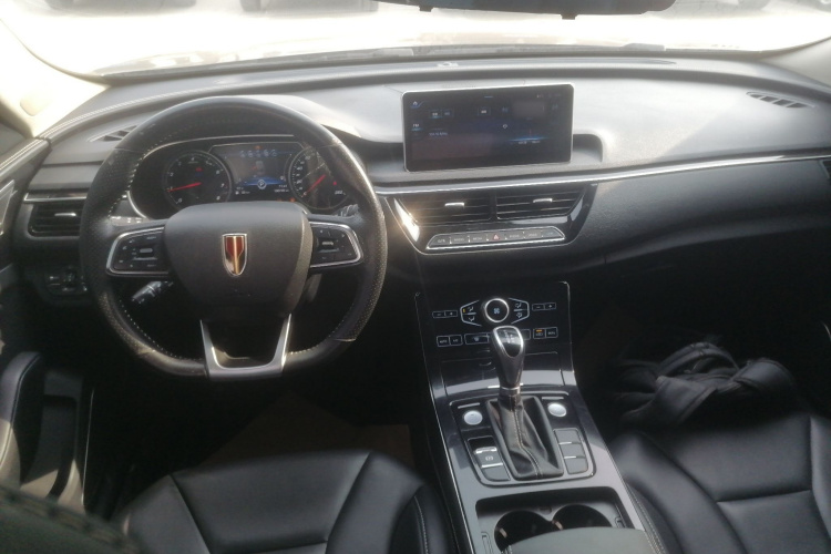 红旗H5 2019款 30TD 灵动版中控内饰12