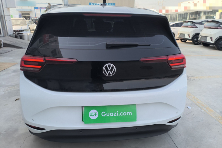 大众ID.3 2025款 改款 聪明款 出众版车身外观6