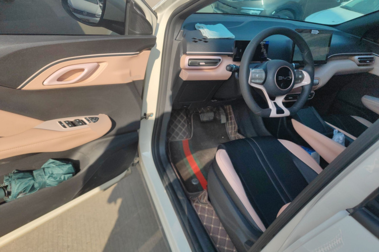 比亚迪 海鸥 2025款 305km 活力版中控内饰20