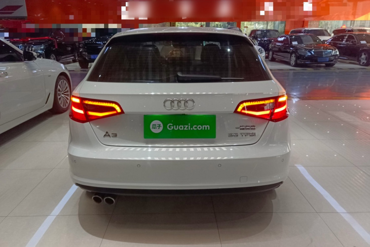 奥迪A3 2016款 Sportback 35 TFSI 风尚型车身外观6