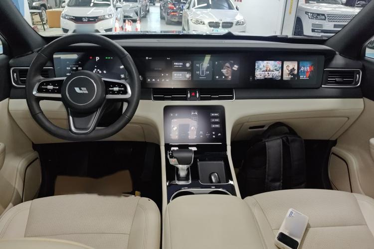 理想汽车 理想ONE 2021款 增程6座版中控内饰7002
