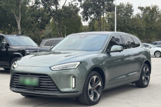 鸿蒙智行 问界M5 2022款 增程四驱至臻版