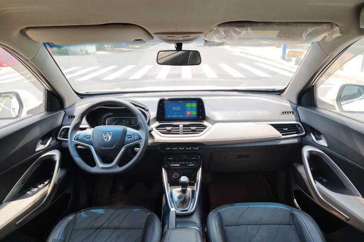 宝骏510 2017款 1.5L 手动时尚型中控内饰7002