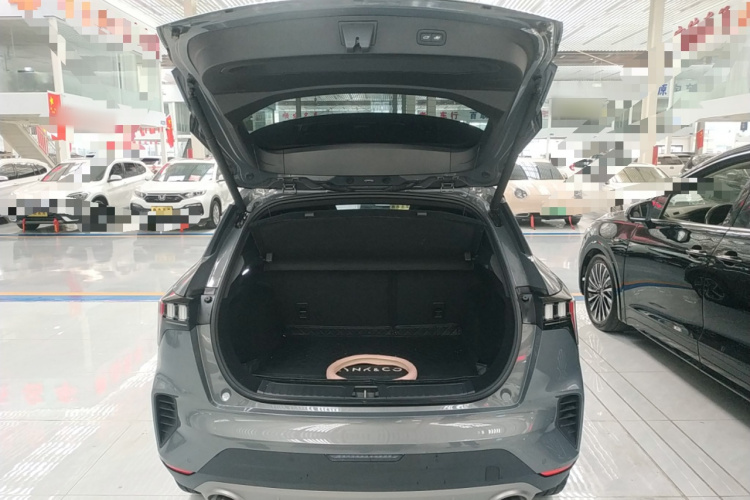 领克06 2023款 Remix 1.5T 劲Pro机舱底盘23