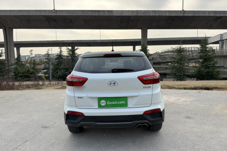 北京现代ix25 2016款 1.6T 双离合两驱智能型GLS车身外观6003