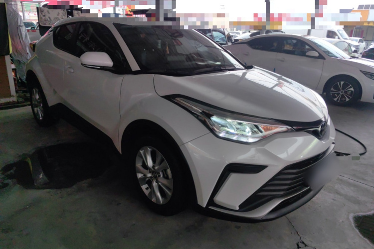 丰田 奕泽IZOA 2021款 2.0L 奕享版车身外观3