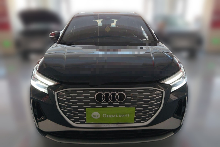 奥迪Q4 e-tron 2024款 40 e-tron 创行版车身外观2