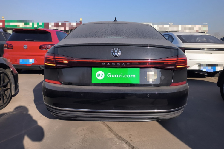 大众 帕萨特 2025款 出众款 330TSI 精英版车身外观6