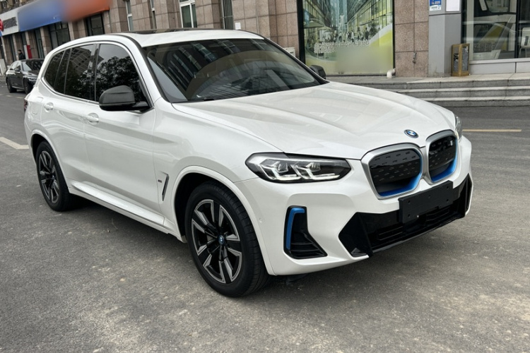 宝马iX3 2022款 领先型车身外观6005