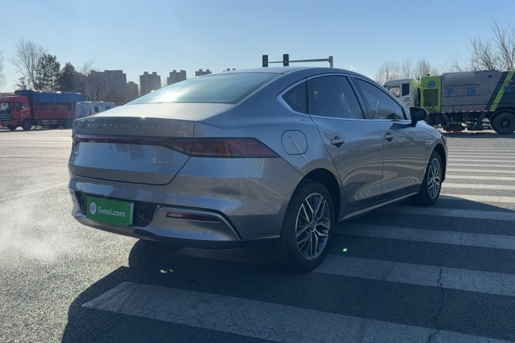 比亚迪 秦PLUS 2021款 DM-i 120KM 旗舰型车身外观6004