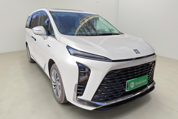 别克GL8新能源 2026款 陆尊 尊享版车身外观3