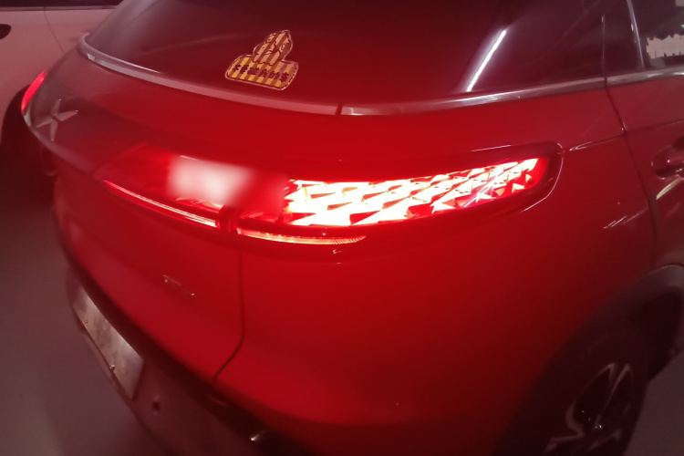 小鹏G3 2020款 520i 智享版车身外观6006