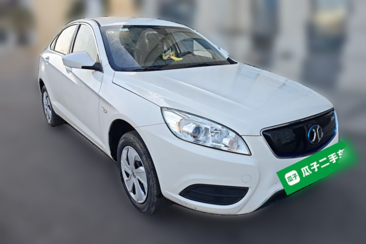 北汽新能源EU 2018款 EU快换乐途版车身外观6002