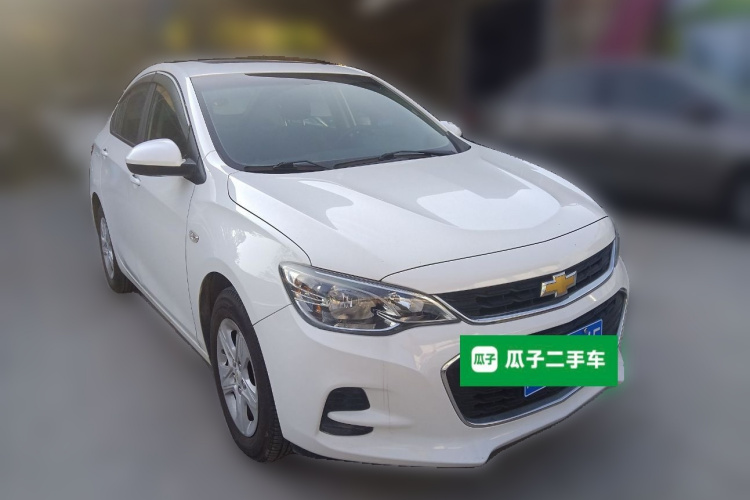 雪佛兰 科沃兹 2019款 320 自动欣享天窗版车身外观3