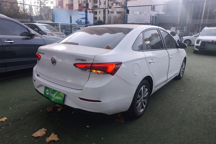 别克 英朗 2021款 改款 1.3T 自动轻混动精英型车身外观7