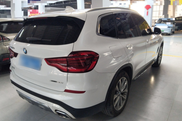 宝马X3 2021款 xDrive28i 豪华套装车身外观7