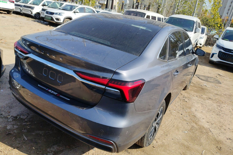 荣威i6 MAX新能源 2023款 EV 500天幕大客户版车身外观7