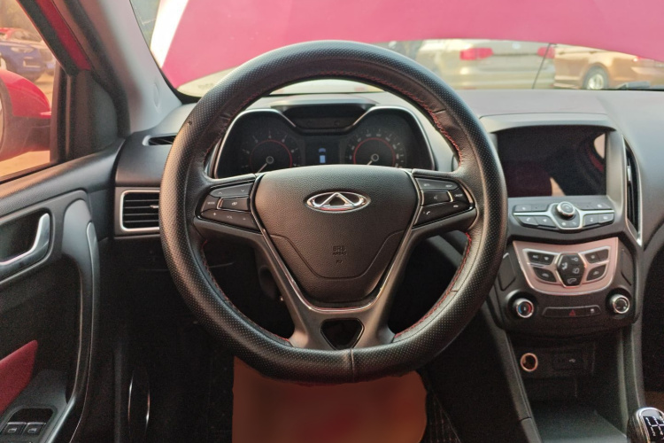 奇瑞 艾瑞泽5 2017款 SPORT 1.5T 手动时尚版中控内饰13