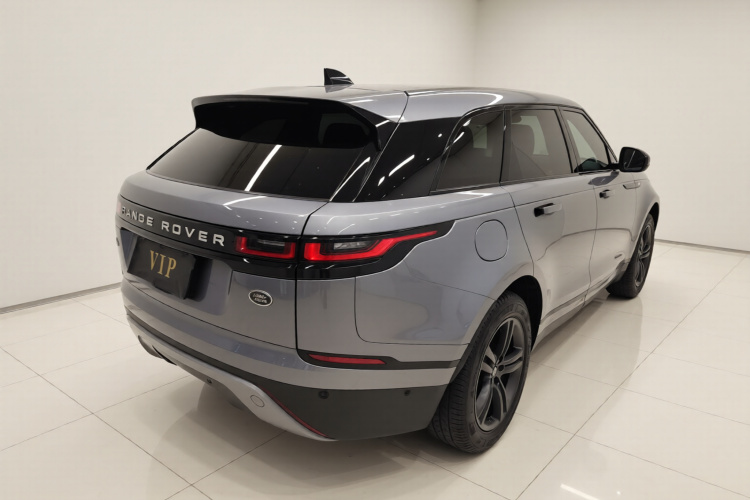 路虎 揽胜星脉 2022款 250PS车身外观7