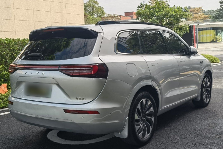 鸿蒙智行 问界M7 2024款 1.5T 智驾后驱Max版 5座车身外观6006