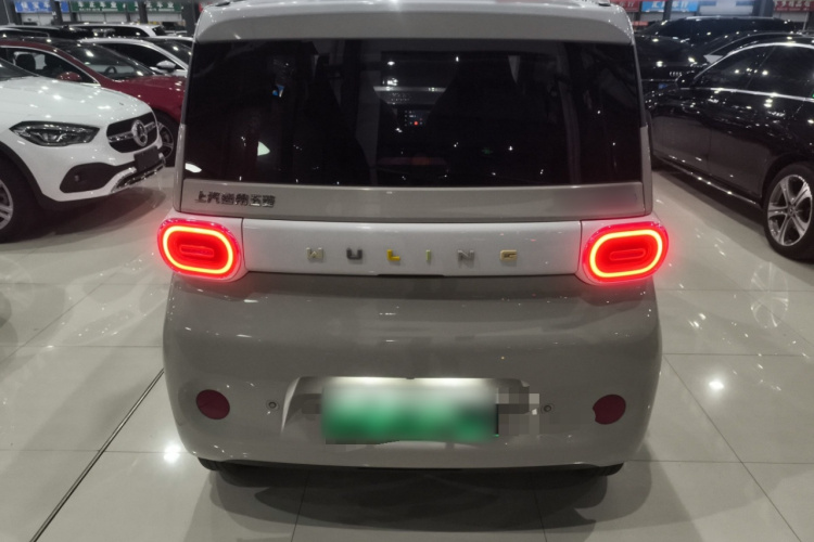 五菱汽车 宏光MINIEV 2024款 第三代 215km 进阶版车身外观6