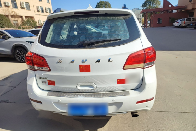 哈弗H6 2015款 升级版 1.5T 手动两驱精英型车身外观6