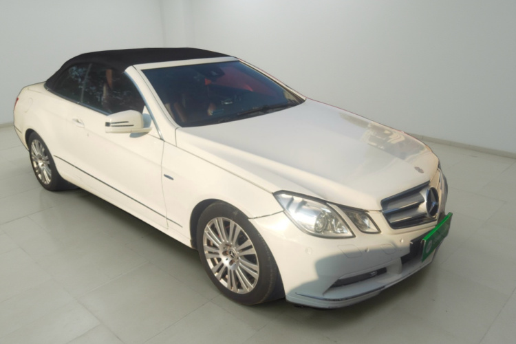 奔驰E级(进口) 2010款 E 260 CGI 敞篷版车身外观3