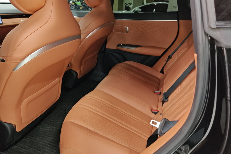 深蓝汽车 深蓝S07 2024款 285Max 乾崑智驾ADS SE增程版中控内饰21