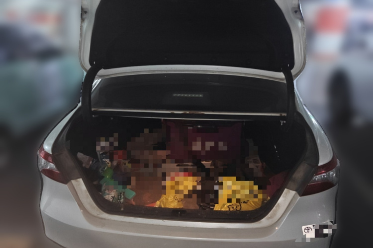 丰田 凯美瑞 2018款 2.0G 豪华版局部细节23