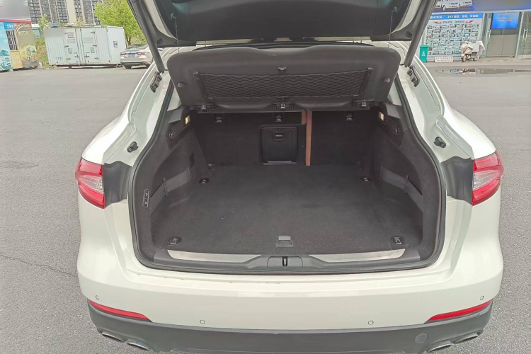 玛莎拉蒂 Levante 2016款 3.0T 标准型局部细节23