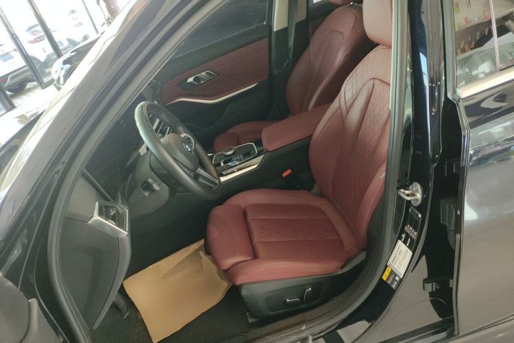 宝马i3 2024款 eDrive 35 L局部细节19