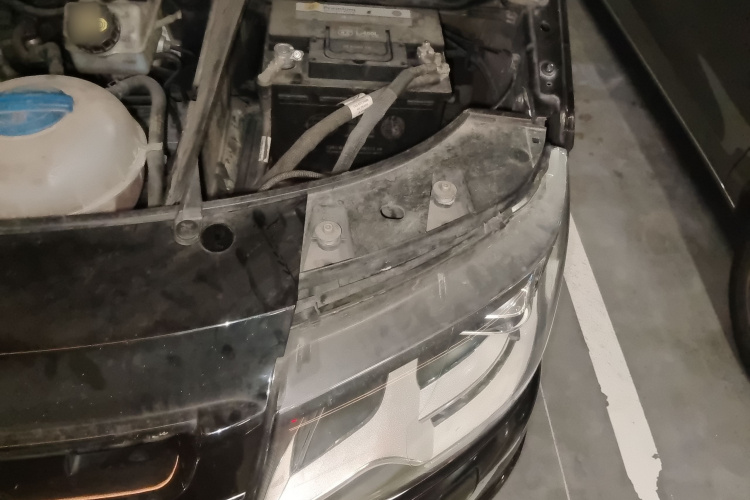 大众 迈特威 2012款 2.0TSI 两驱豪华版局部细节9007