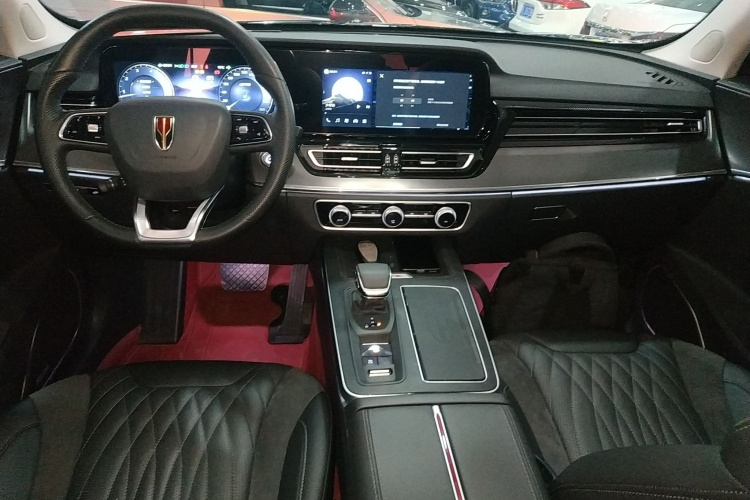 红旗HS5 2023款 2.0T 旗享Pro版中控内饰12