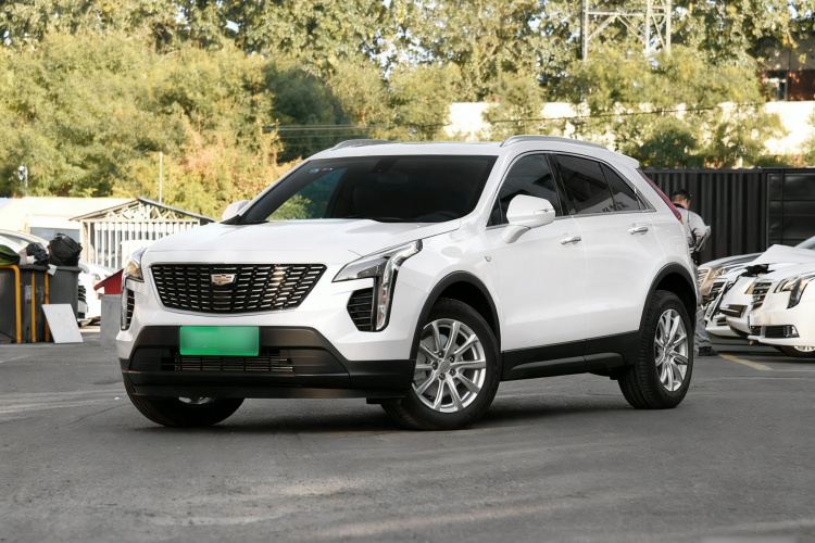 凯迪拉克XT4 2018款 28T 两驱技术型车身外观1