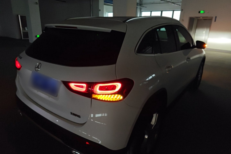 奔驰GLA 2023款 GLA 200车身外观6005