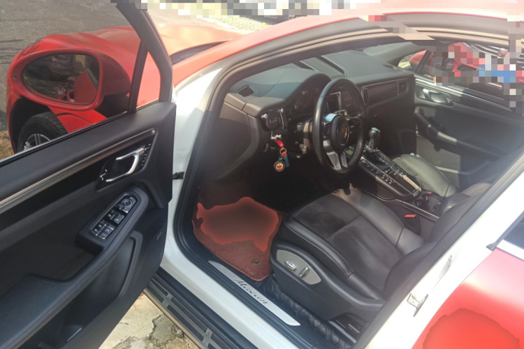 保时捷 2016款 Macan 2.0T中控内饰7003