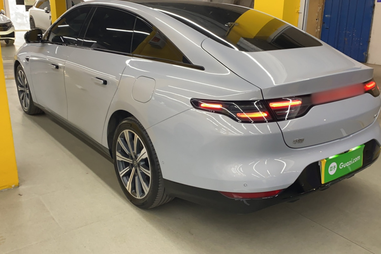 零跑汽车 零跑C01 2023款 增程 316 智享版车身外观6005