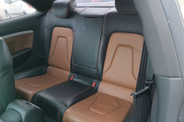 奥迪A5 2014款 Coupe 45 TFSI风尚版中控内饰21