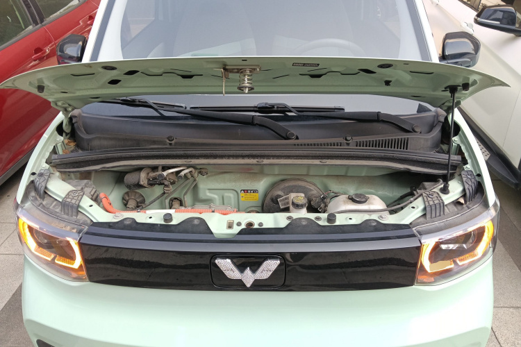 五菱汽车 宏光MINIEV 2021款 马卡龙臻享款 磷酸铁锂机舱底盘24