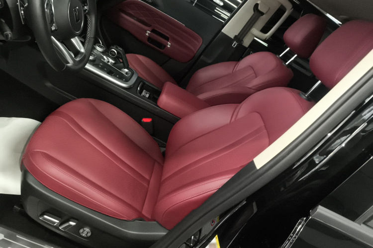 坦克300 2024款 2.0T 征服者中控内饰19