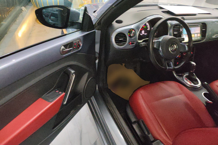 大众 甲壳虫 2018款 180TSI 宜乐型中控内饰20