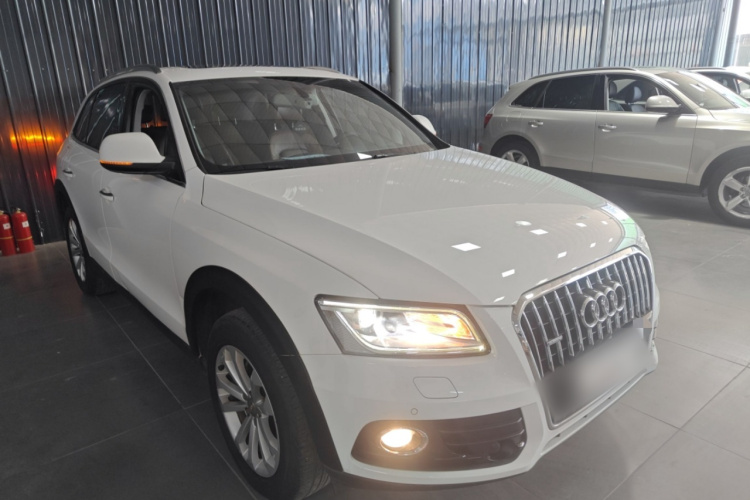 奥迪Q5 2015款 40 TFSI 技术型车身外观6002