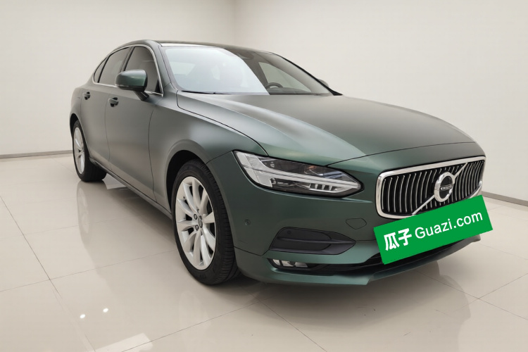 沃尔沃S90 2018款 T5 智远版车身外观3