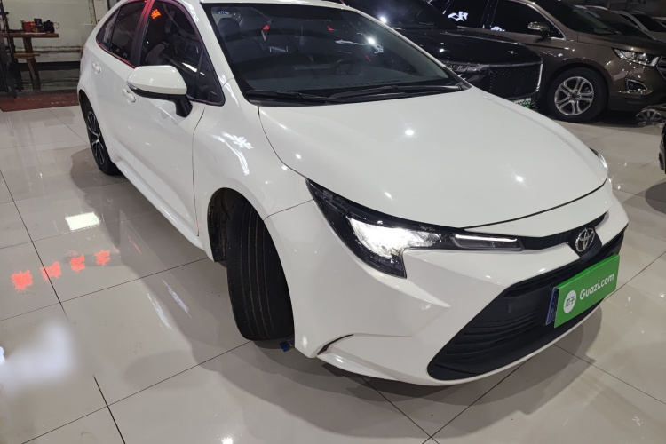 丰田 雷凌 2023款 TNGA 1.5L CVT进取版车身外观6002